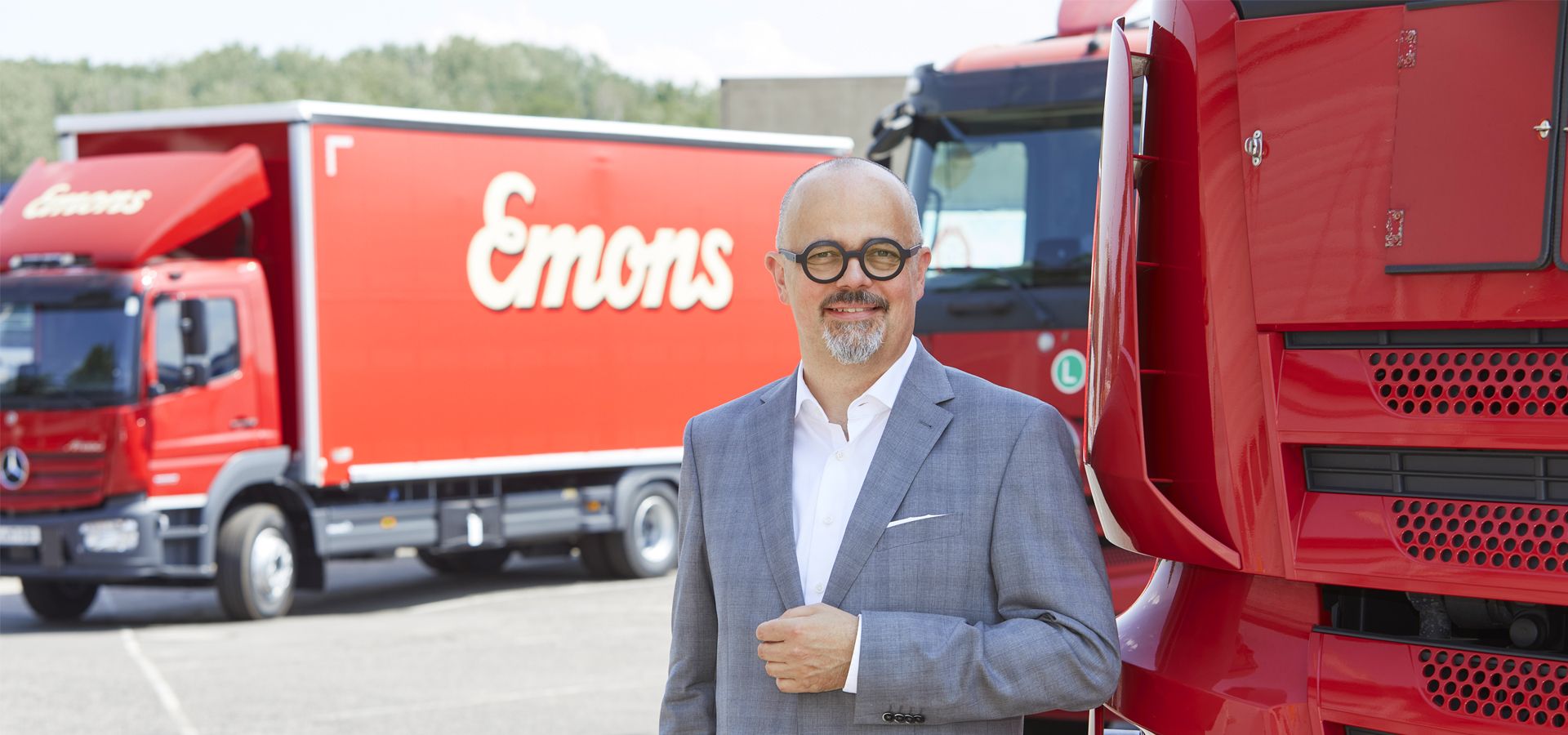 emons-portraet-panorama.jpg